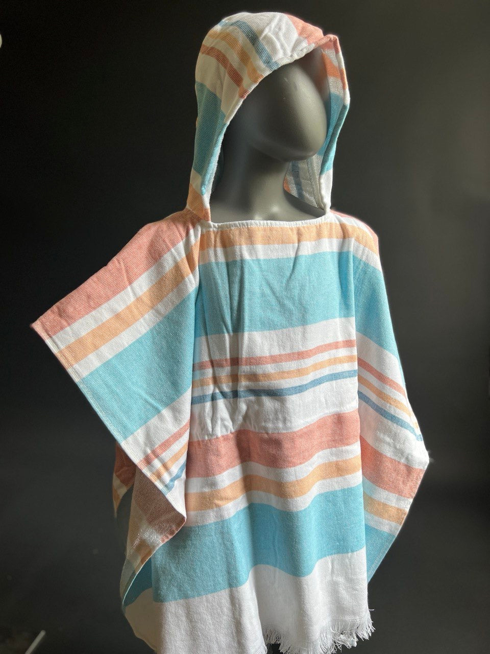 Striped children's poncho 80x60cm (2-6 years)