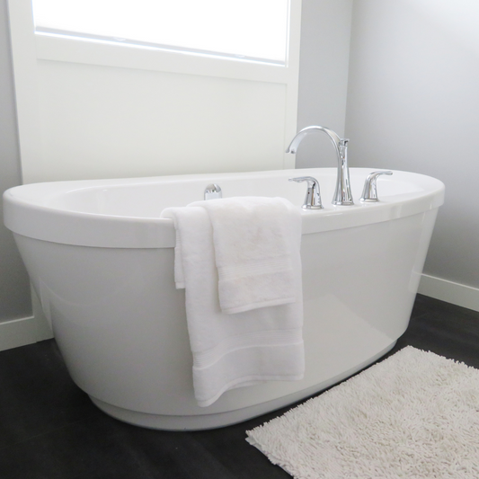 Why Is It Important to Regularly Replace Towels at Home?