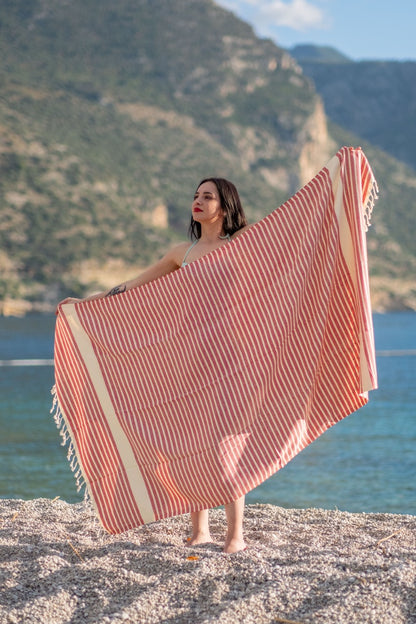 Beach Towel Marmara - red