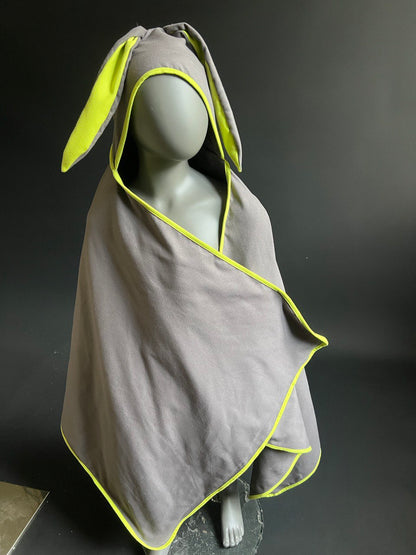 Microfiber hooded towel GREY with green